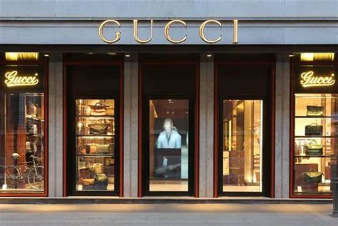 gucci negozio d'uomo|gucci outlet for men.